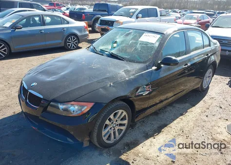 2006 BMW 325I z USA, uszkodzony, nr VIN WBAVB13596PT03563